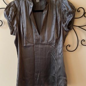 Kenneth Cole 100% silk blouse